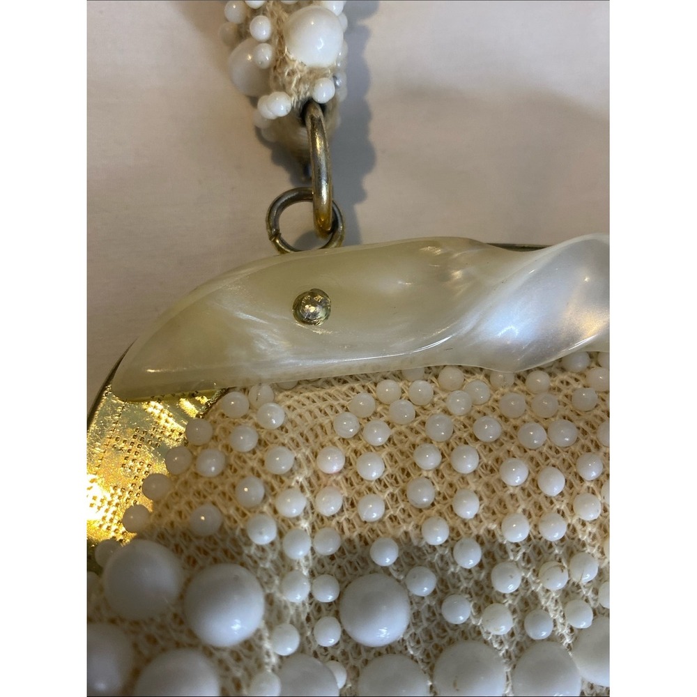 Vintage 1960s Ivory Beaded Bridal Evening Purse Likely Lucite Hong Kong - Picture 5 of 16